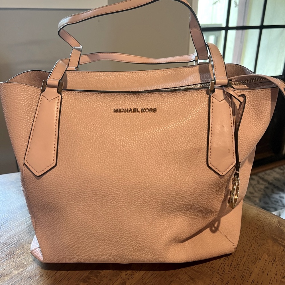 Michael Kors purse